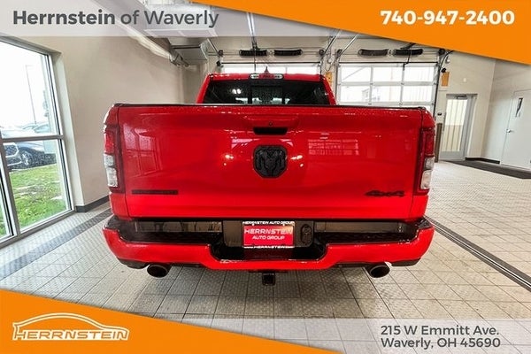2021 RAM 1500 Big Horn Crew Cab 4x4 5'7' Box in Chillicothe, OH - Herrnstein Auto Group