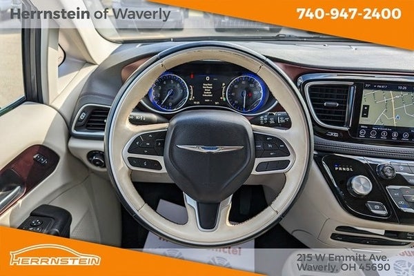 2018 Chrysler Pacifica Limited in Chillicothe, OH - Herrnstein Auto Group