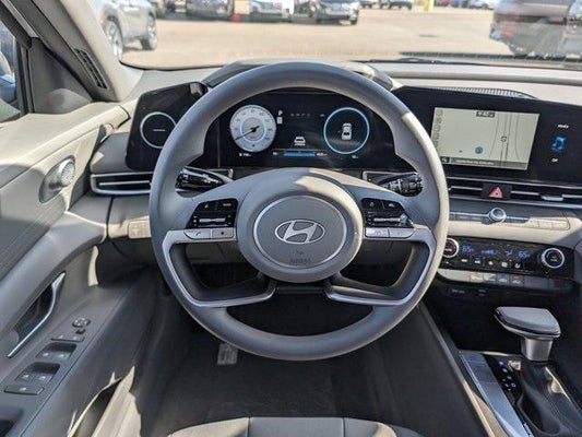 2024 Hyundai Elantra SEL in Chillicothe, OH - Herrnstein Auto Group