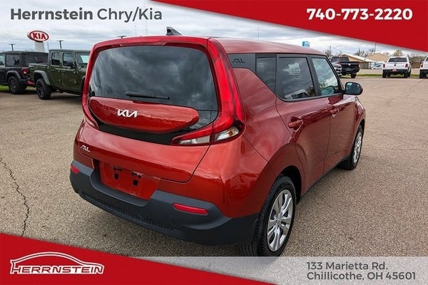 2022 Kia Soul LX in Chillicothe, OH - Herrnstein Auto Group