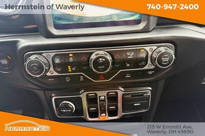 2023 Jeep Wrangler 4-Door Sahara Altitude