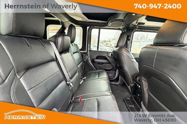 2023 Jeep Wrangler 4-Door Sahara Altitude