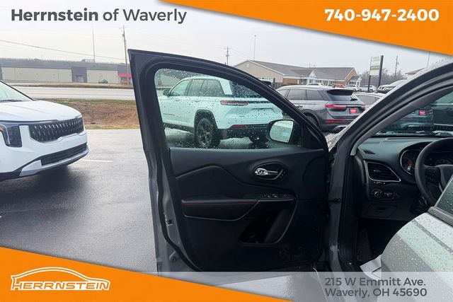 2022 Jeep Cherokee Trailhawk