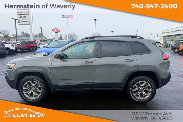 2022 Jeep Cherokee Trailhawk