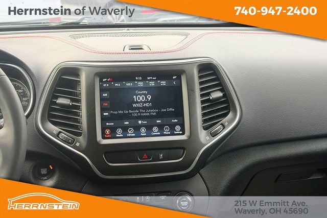 2022 Jeep Cherokee Trailhawk