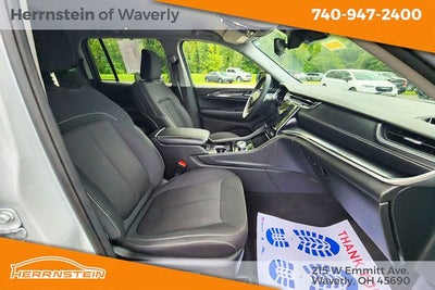 2023 Jeep Grand Cherokee Laredo 4x4