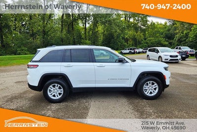 2023 Jeep Grand Cherokee Laredo 4x4