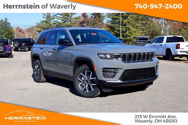 2027 Jeep Grand Cherokee GRAND CHEROKEE LAREDO 4X4