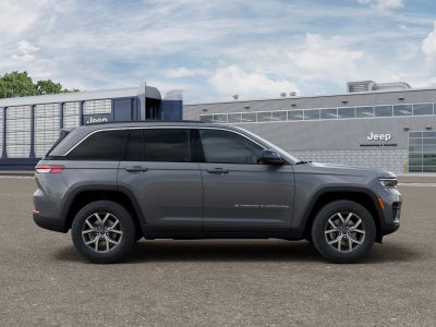 2027 Jeep Grand Cherokee GRAND CHEROKEE LAREDO 4X4