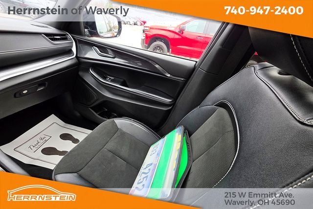 2023 Jeep Grand Cherokee Altitude 4x4