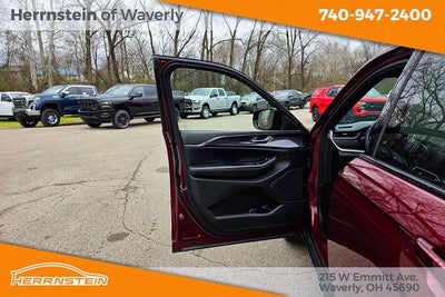 2023 Jeep Grand Cherokee Altitude 4x4