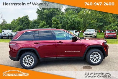 2023 Jeep Grand Cherokee Laredo 4x4
