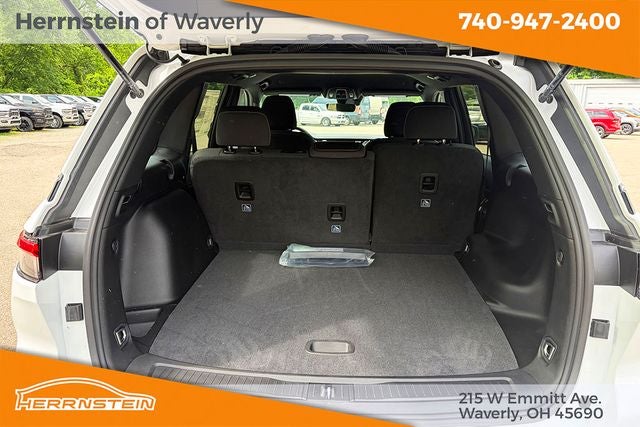 2026 Jeep Grand Cherokee GRAND CHEROKEE LAREDO 4X4
