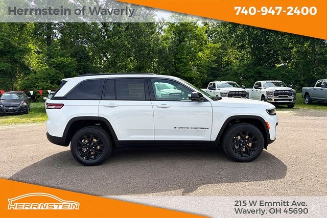 2026 Jeep Grand Cherokee GRAND CHEROKEE LAREDO ALTITUDE 4X4