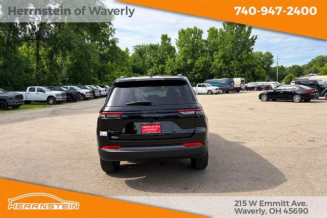 2026 Jeep Grand Cherokee GRAND CHEROKEE LAREDO ALTITUDE 4X4