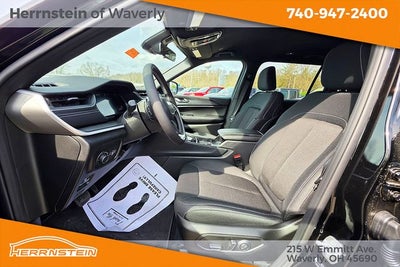 2025 Jeep Grand Cherokee GRAND CHEROKEE L LAREDO 4X4