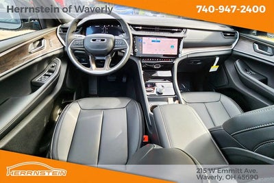 2027 Jeep Grand Cherokee GRAND CHEROKEE L LIMITED 4X4