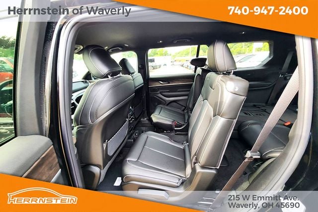 2027 Jeep Grand Cherokee GRAND CHEROKEE L LIMITED 4X4