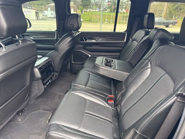 2022 Jeep Wagoneer Series III 4x4