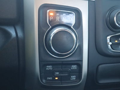 2017 RAM 1500 Big Horn Crew Cab 4x4 5'7' Box
