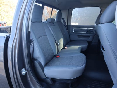 2017 RAM 1500 Big Horn Crew Cab 4x4 5'7' Box