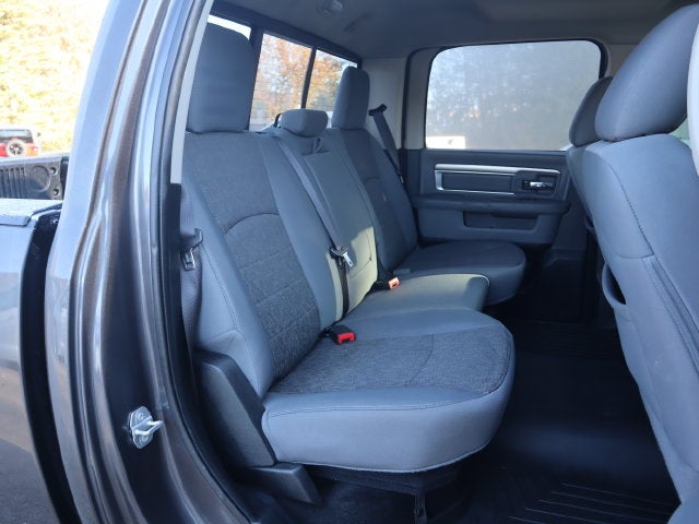 2017 RAM 1500 Big Horn Crew Cab 4x4 5'7' Box