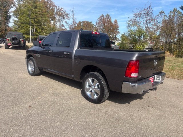 2017 RAM 1500 Big Horn Crew Cab 4x4 5'7' Box