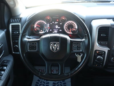 2017 RAM 1500 Big Horn Crew Cab 4x4 5'7' Box