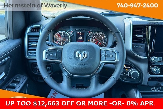 2025 RAM Ram 1500 RAM 1500 BIG HORN CREW CAB 4X4 5'7' BOX