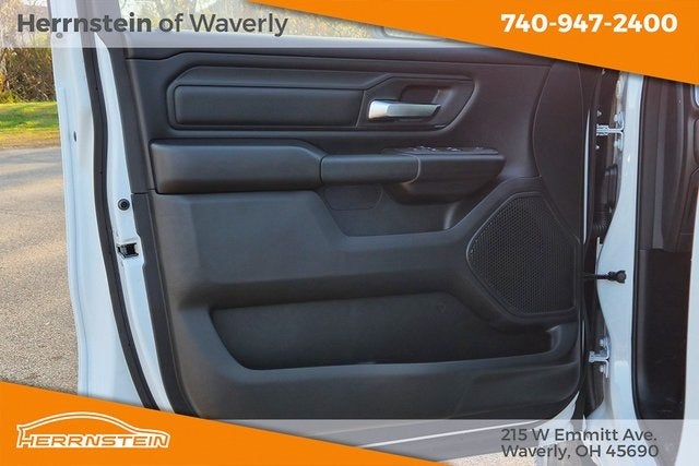 2025 RAM 1500 Tradesman Crew Cab 4x4 5'7' Box