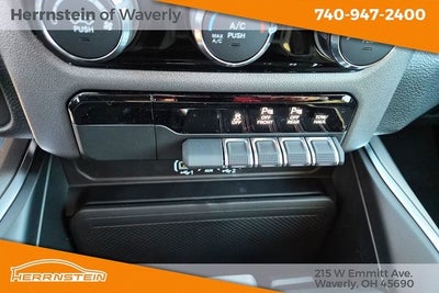 2025 RAM 1500 Tradesman Crew Cab 4x4 5'7' Box