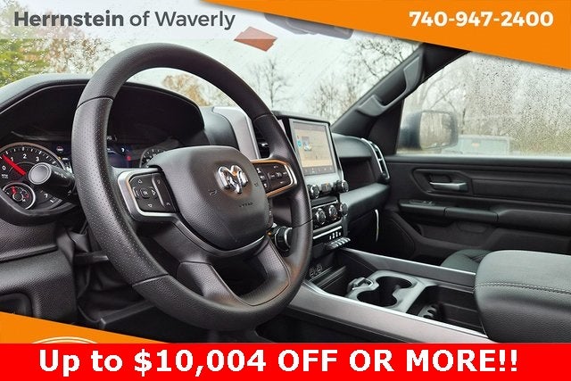 2025 RAM 1500 Tradesman Crew Cab 4x4 5'7' Box