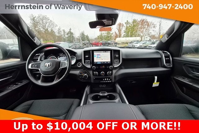 2025 RAM 1500 Tradesman Crew Cab 4x4 5'7' Box