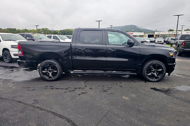 2024 RAM 1500 Tradesman Crew Cab 4x4 5'7' Box