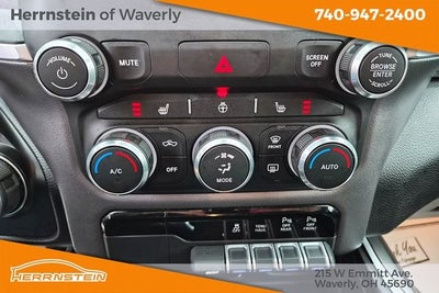 2021 RAM 1500 Big Horn Crew Cab 4x4 5'7' Box