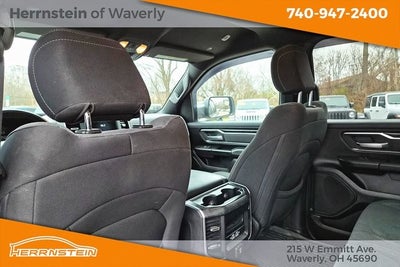 2021 RAM 1500 Big Horn Crew Cab 4x4 5'7' Box