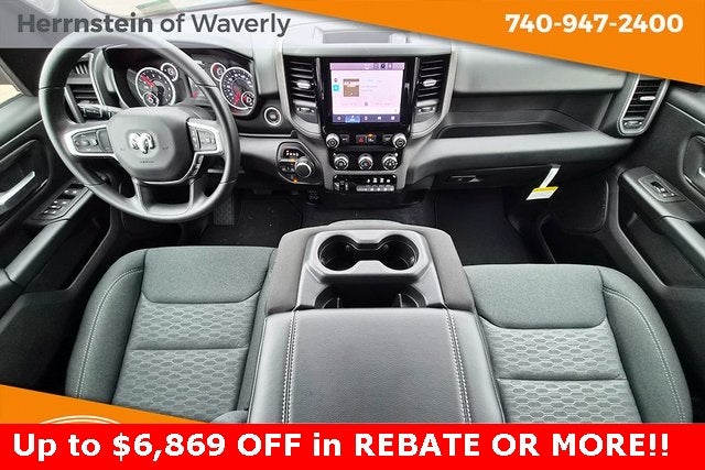 2026 RAM Ram 1500 RAM 1500 EXPRESS CREW CAB 4X4 5'7' BOX