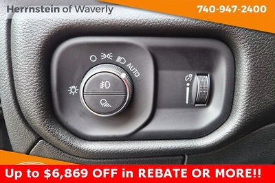 2026 RAM Ram 1500 RAM 1500 EXPRESS CREW CAB 4X4 5'7' BOX