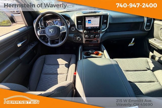 2026 RAM 1500 RAM 1500 EXPRESS CREW CAB 4X4 5'7' BOX