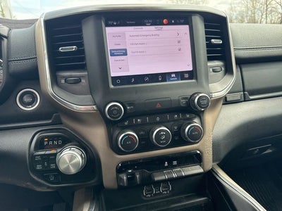 2022 RAM 1500 Laramie Crew Cab 4x4 5'7' Box