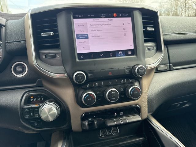 2022 RAM 1500 Laramie Crew Cab 4x4 5'7' Box