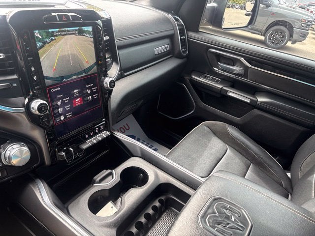 2021 RAM 1500 Laramie Crew Cab 4x4 5'7' Box