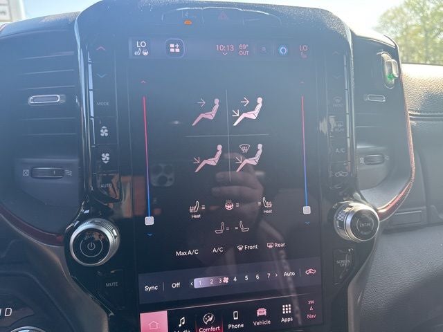 2025 RAM 1500 Rebel Crew Cab 4x4 5'7' Box