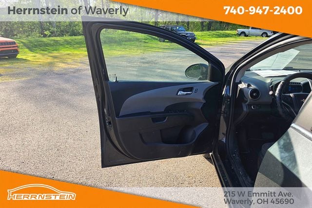 2015 Chevrolet Sonic LT Auto