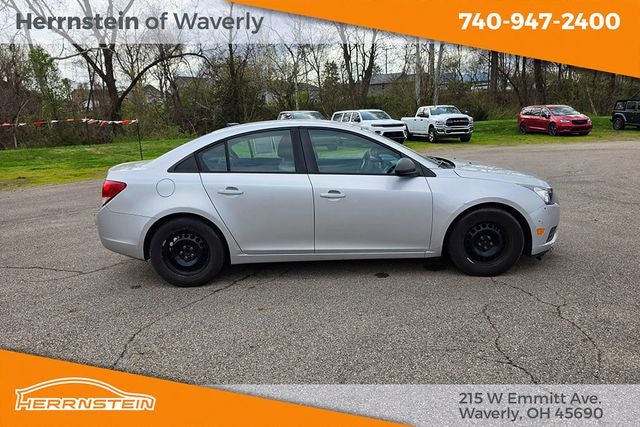 2013 Chevrolet Cruze LS Auto