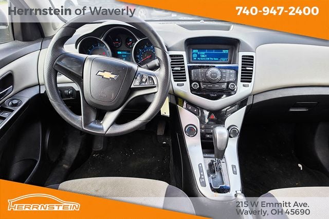 2013 Chevrolet Cruze LS Auto