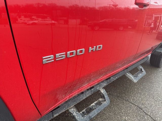 2024 Chevrolet Silverado 2500HD 4WD Crew Cab Standard Bed LT