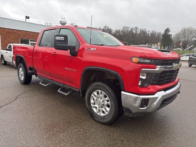 2024 Chevrolet Silverado 2500HD 4WD Crew Cab Standard Bed LT