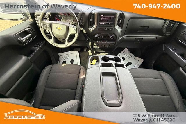 2023 Chevrolet Silverado 1500 4WD Crew Cab Short Bed Custom