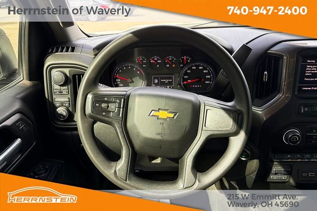 2023 Chevrolet Silverado 1500 4WD Crew Cab Short Bed Custom